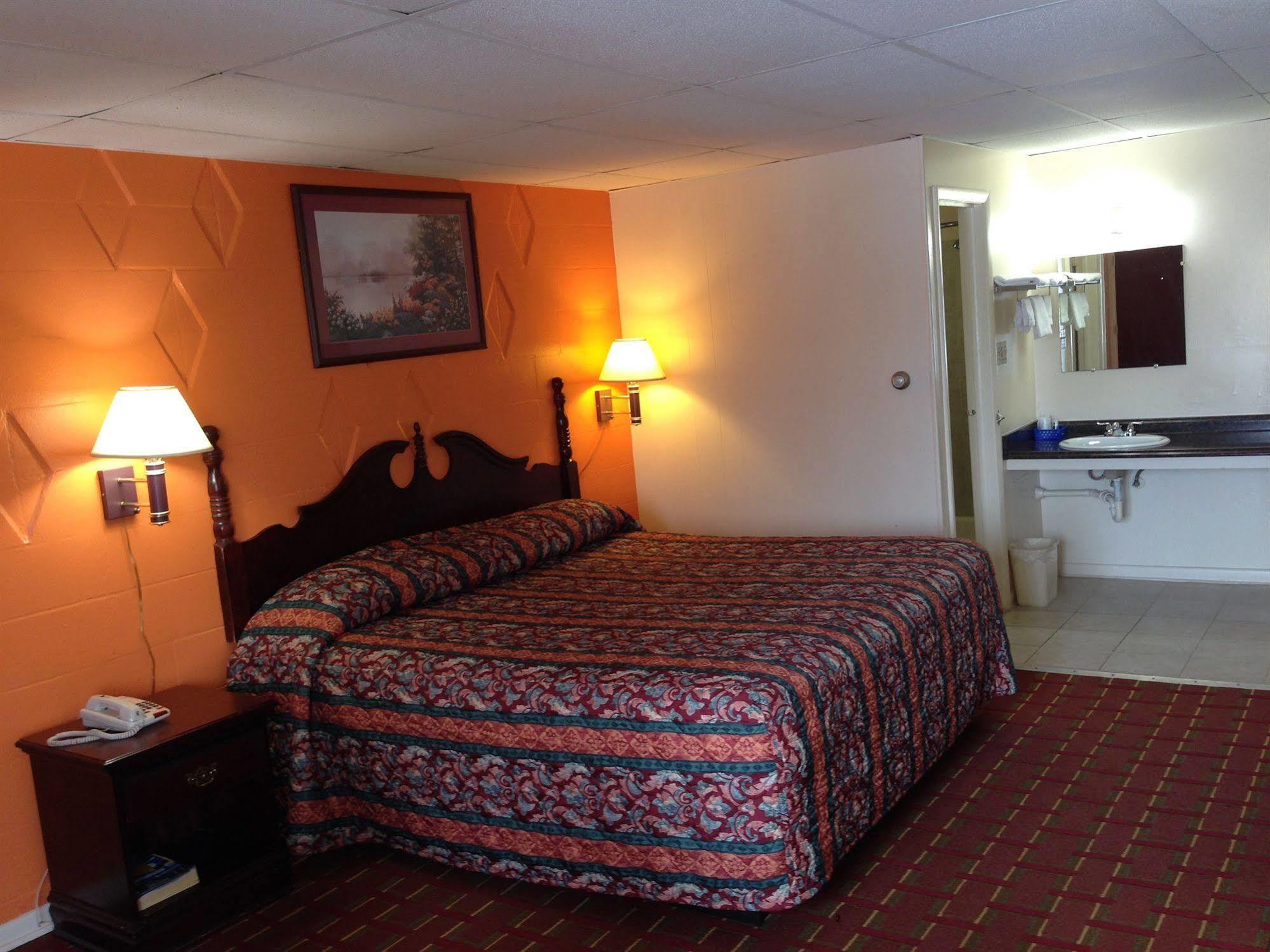 Scottish Inns โทนาวานดา ภายนอก รูปภาพ